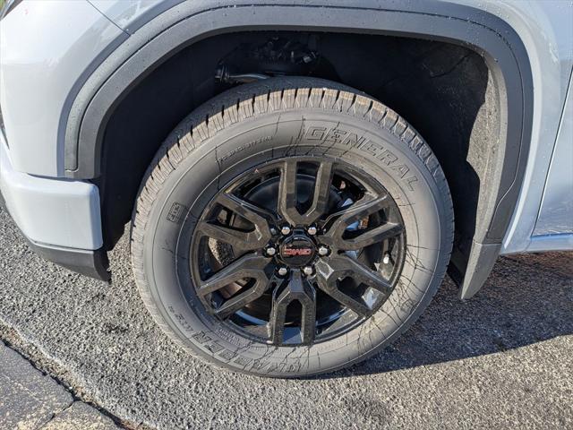new 2025 GMC Sierra 1500 car, priced at $39,475