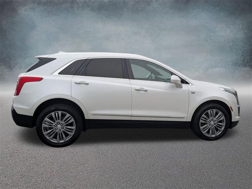 used 2017 Cadillac XT5 car, priced at $16,400
