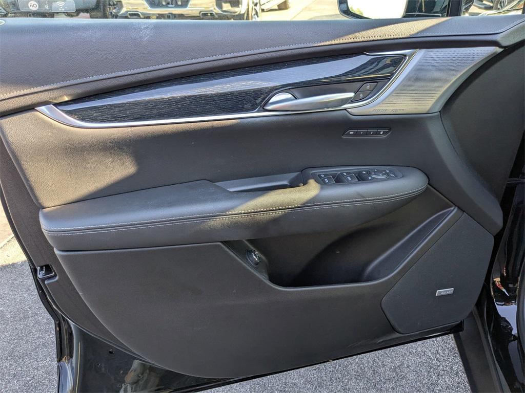 used 2025 Cadillac XT5 car, priced at $43,595