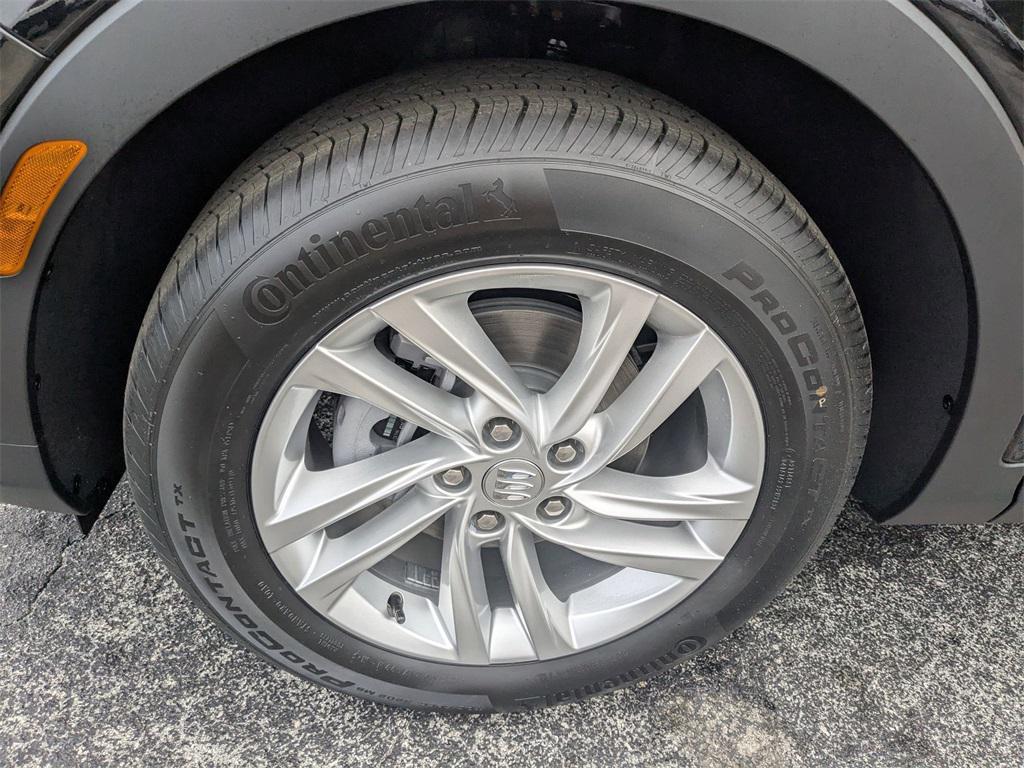 new 2025 Buick Envista car, priced at $27,280