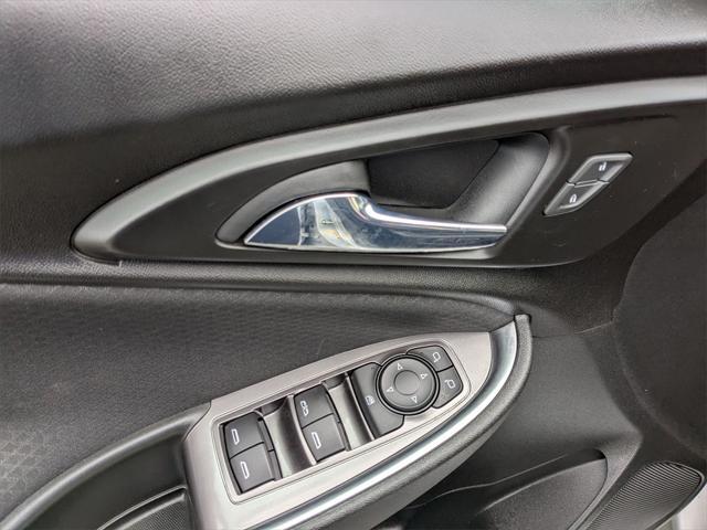 used 2020 Chevrolet Malibu car, priced at $14,848