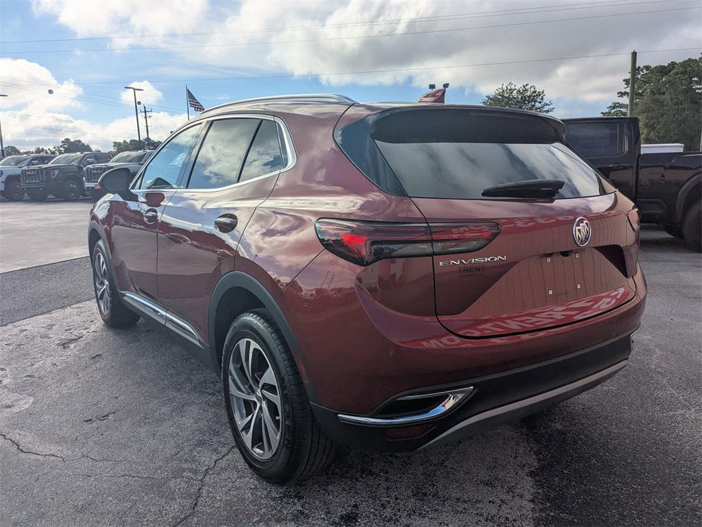 used 2022 Buick Envision car, priced at $25,300