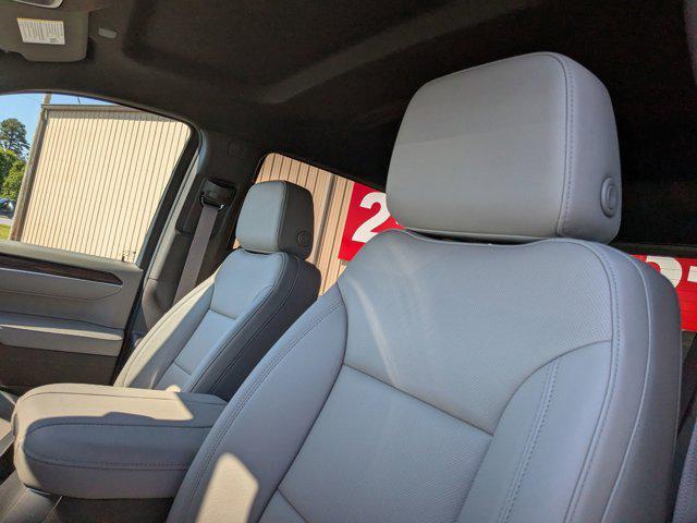 new 2025 GMC Sierra 1500 car, priced at $65,720