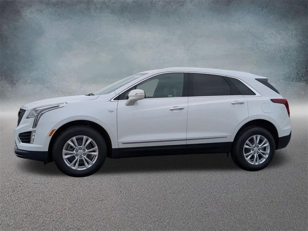 new 2025 Cadillac XT5 car, priced at $42,607