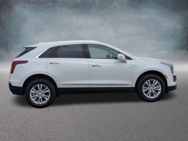 new 2025 Cadillac XT5 car, priced at $46,930