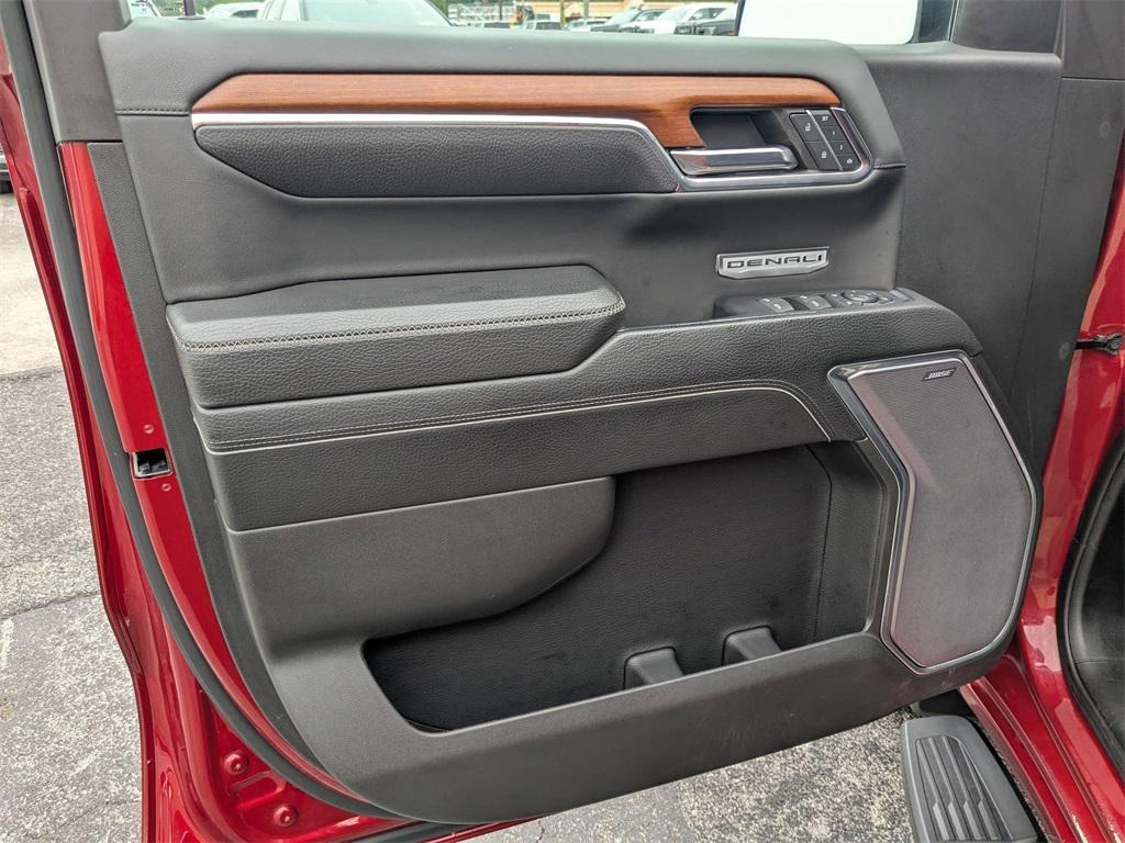 used 2023 GMC Sierra 1500 car, priced at $42,695