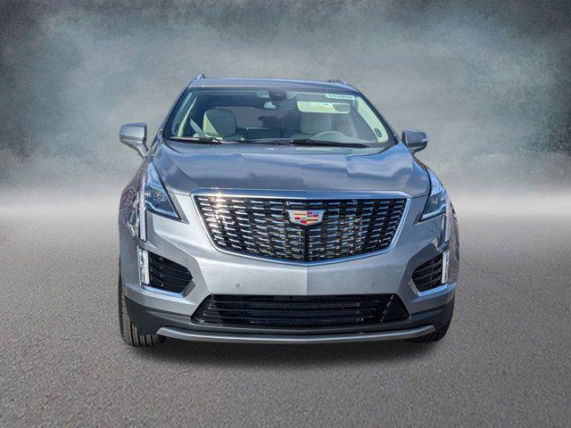 new 2025 Cadillac XT5 car, priced at $52,005