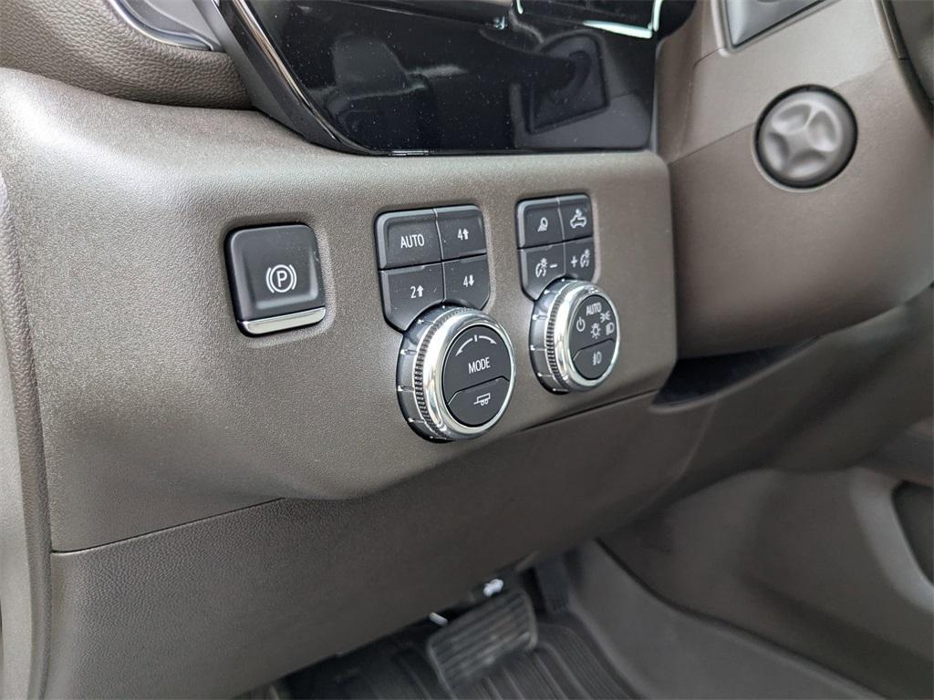 new 2025 GMC Sierra 1500 car, priced at $57,195
