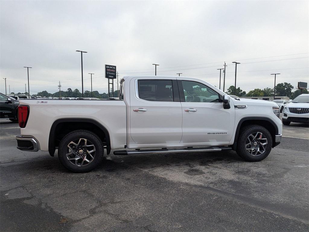 new 2025 GMC Sierra 1500 car, priced at $57,195