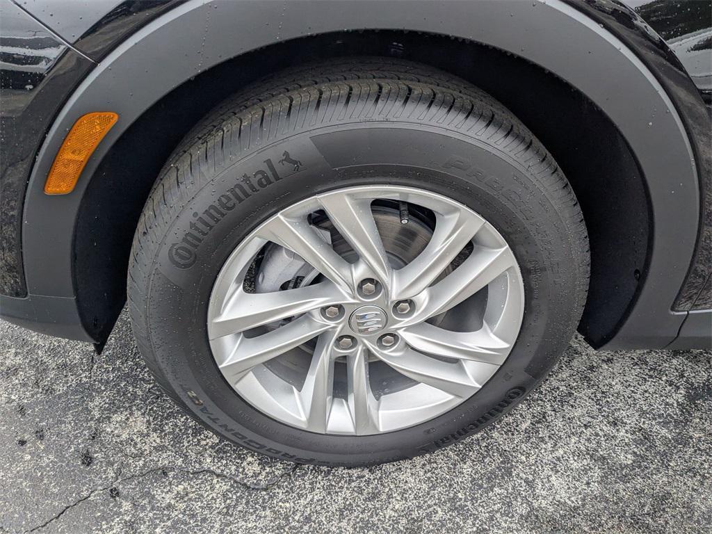 new 2025 Buick Envista car, priced at $26,725