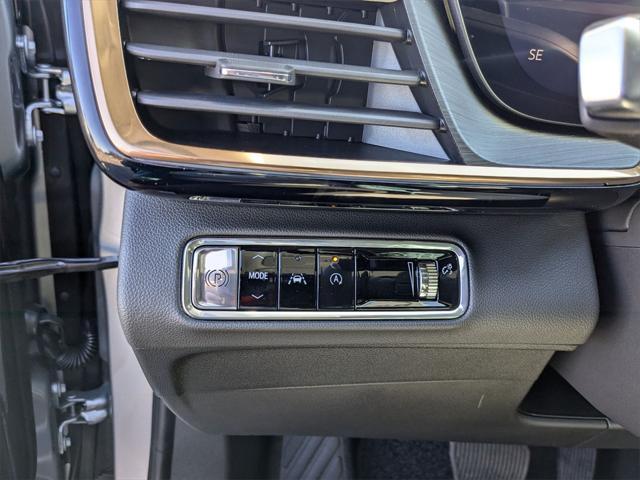 new 2025 Buick Envision car, priced at $45,095