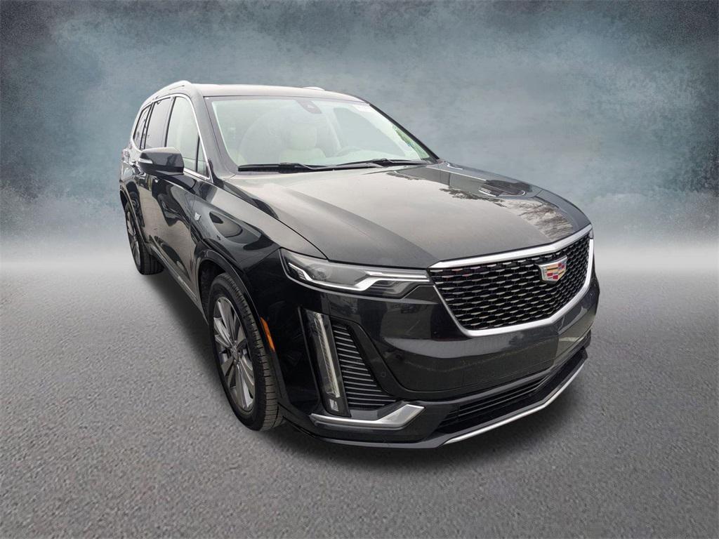 used 2025 Cadillac XT6 car, priced at $43,895