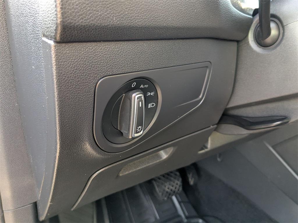 used 2020 Volkswagen Tiguan car, priced at $15,995