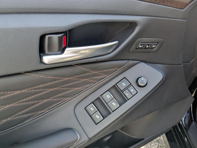 used 2021 Toyota Avalon Hybrid car, priced at $27,422