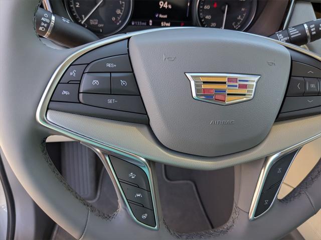 new 2025 Cadillac XT5 car, priced at $54,565
