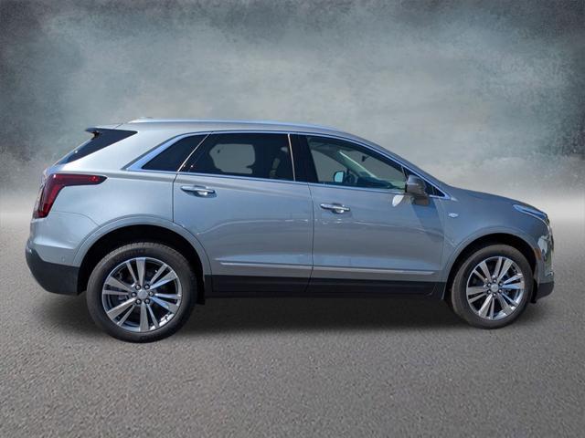 new 2025 Cadillac XT5 car, priced at $54,565