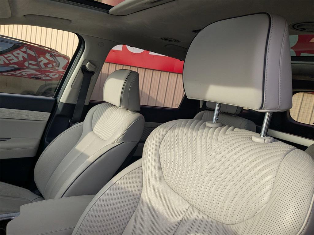 used 2023 Hyundai Palisade car, priced at $38,998