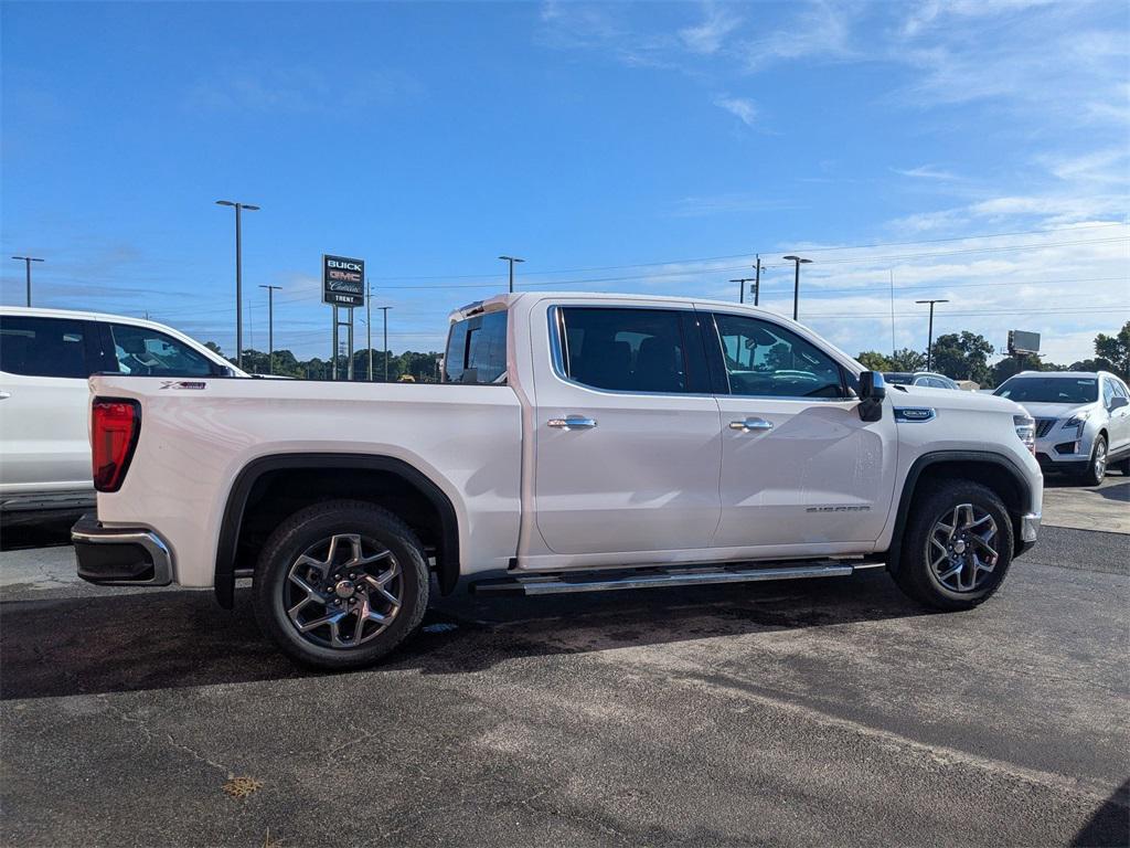 new 2025 GMC Sierra 1500 car, priced at $58,525