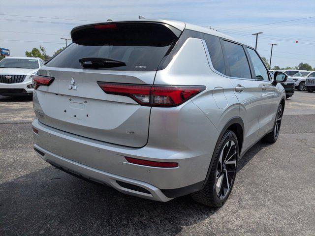 used 2022 Mitsubishi Outlander car, priced at $19,395
