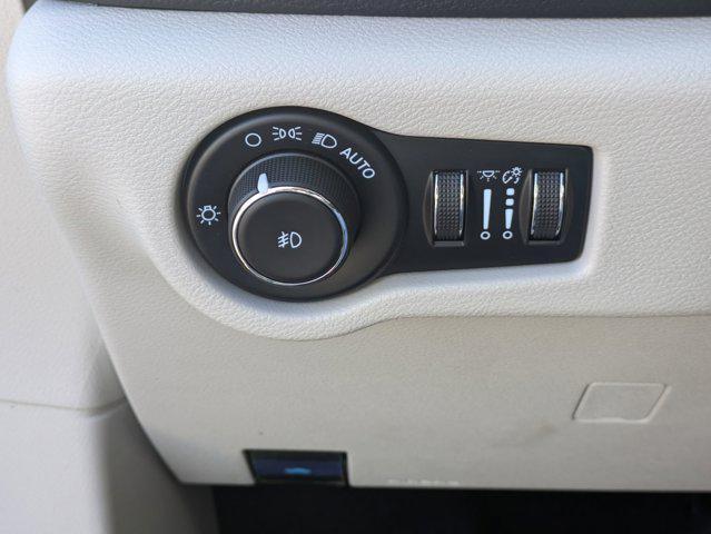 used 2022 Chrysler Pacifica Hybrid car, priced at $28,308