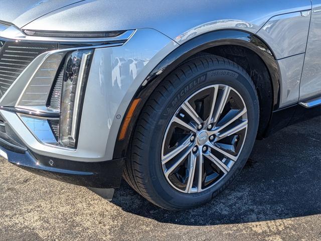 new 2025 Cadillac LYRIQ car, priced at $60,605