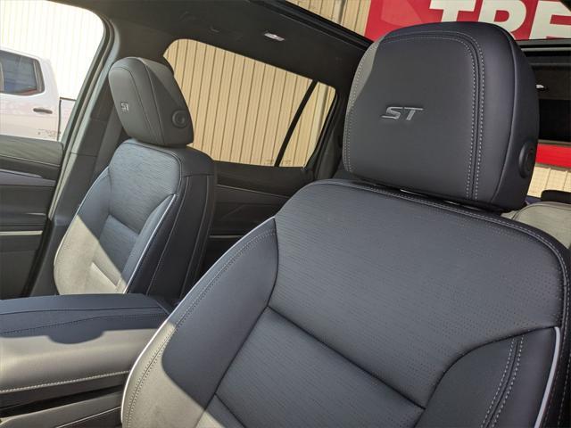 new 2025 Buick Enclave car, priced at $48,330