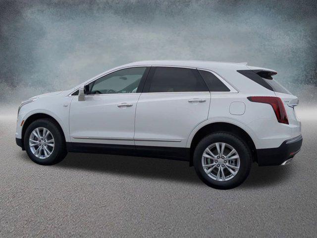 new 2025 Cadillac XT5 car, priced at $46,930