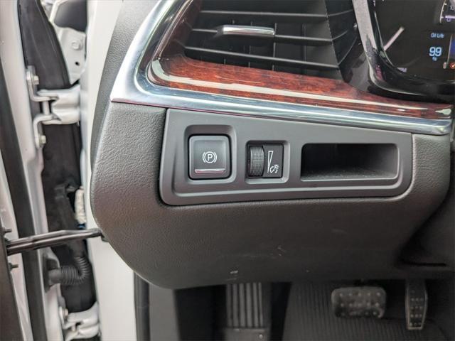 used 2019 Cadillac XT5 car, priced at $21,775