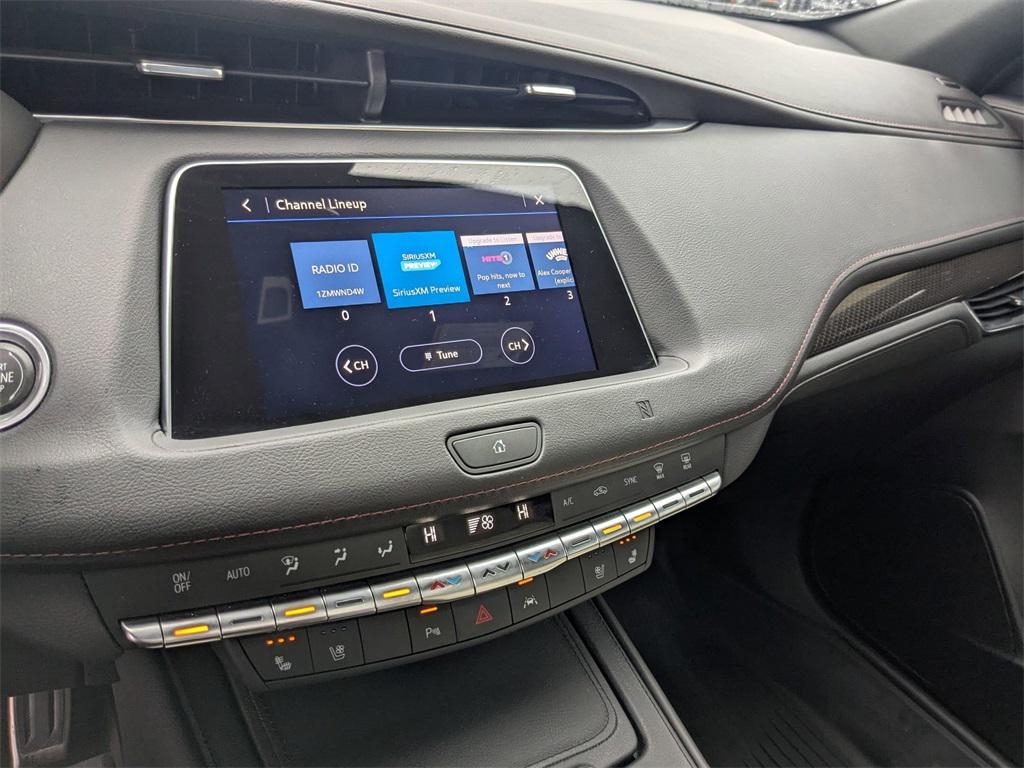 used 2021 Cadillac XT4 car, priced at $30,795