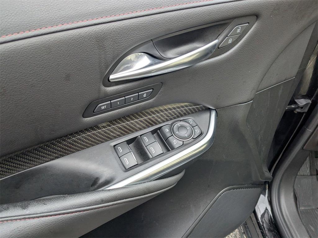 used 2021 Cadillac XT4 car, priced at $30,795