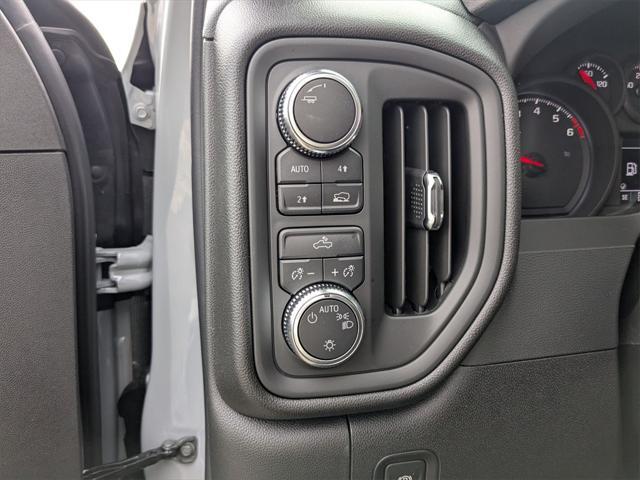 new 2025 GMC Sierra 1500 car, priced at $39,475
