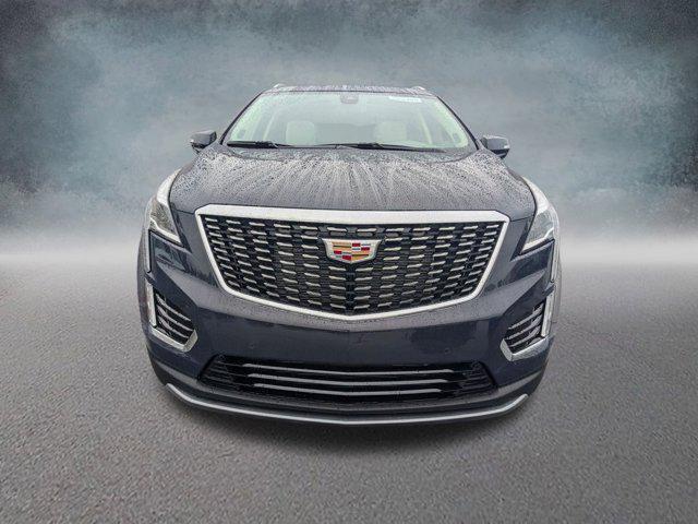 new 2025 Cadillac XT5 car, priced at $52,630