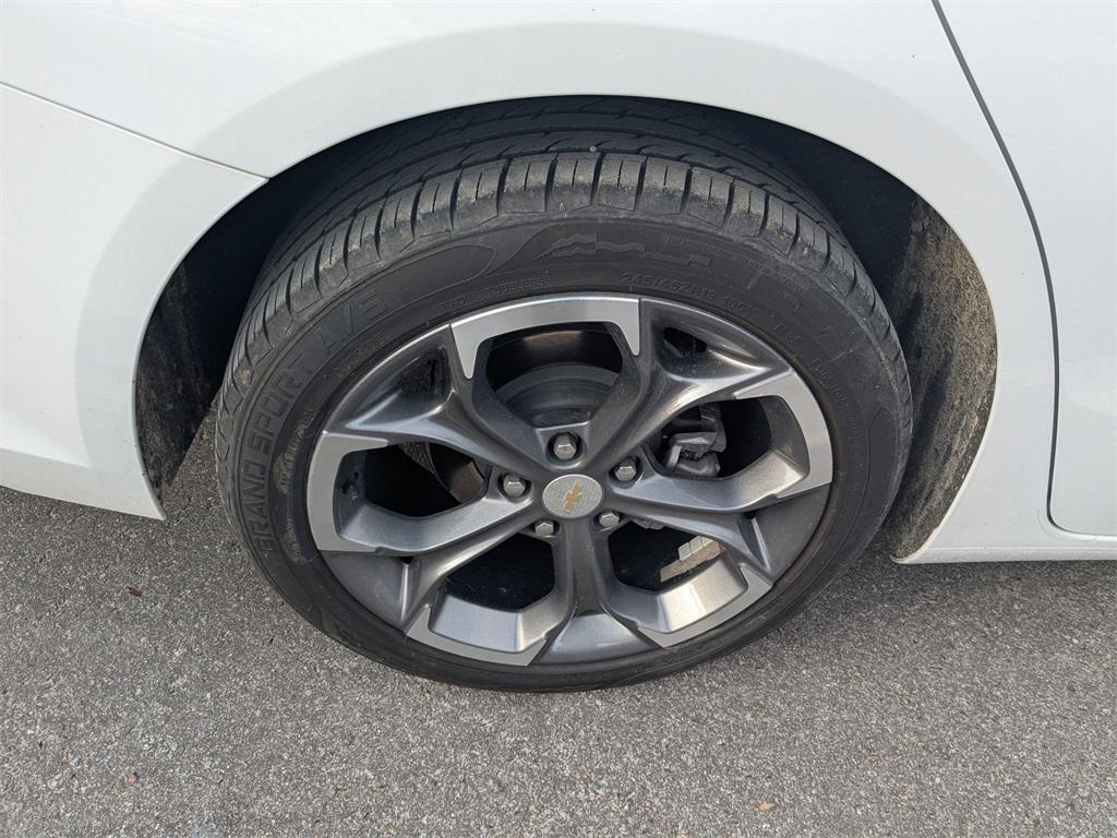 used 2024 Chevrolet Malibu car, priced at $20,498