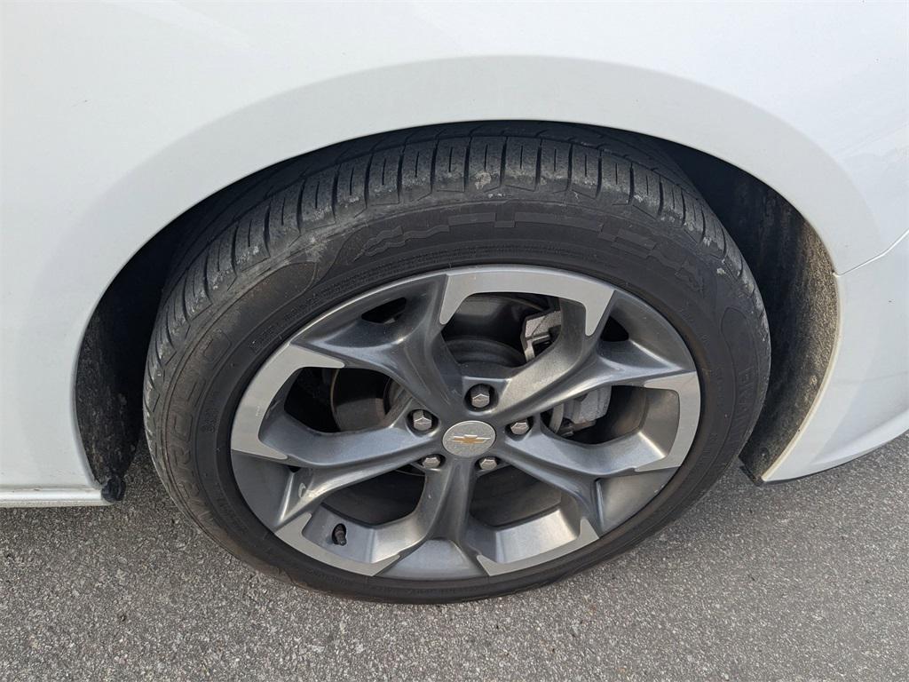 used 2024 Chevrolet Malibu car, priced at $20,498