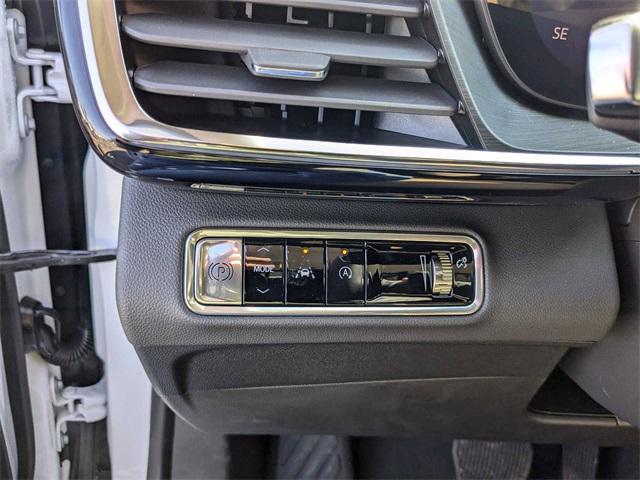 new 2025 Buick Envision car, priced at $33,895