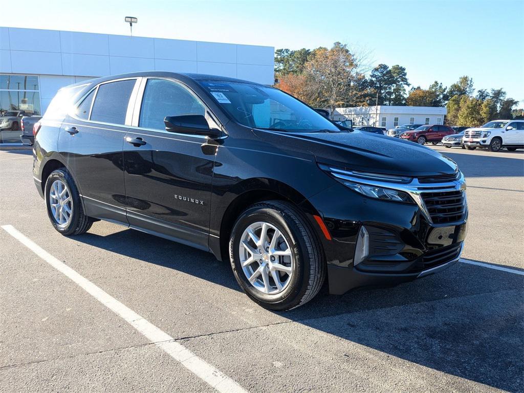 used 2023 Chevrolet Equinox car, priced at $22,995
