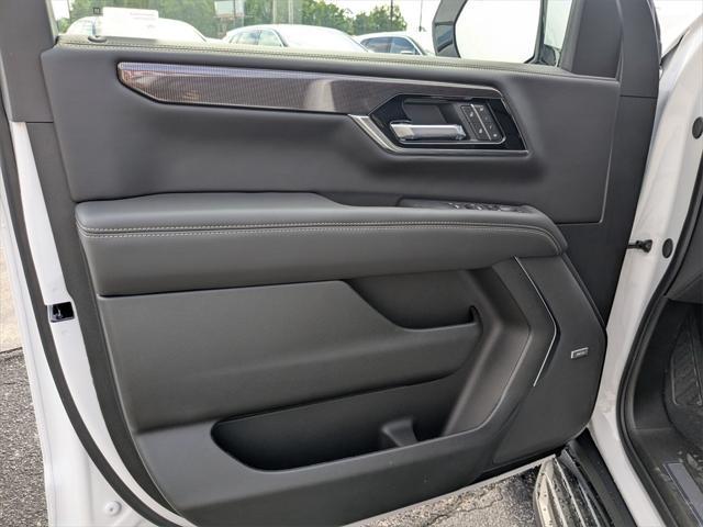 new 2025 GMC Yukon XL car, priced at $76,115