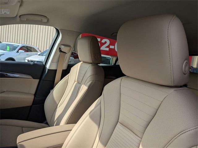 new 2025 Buick Envision car, priced at $33,895