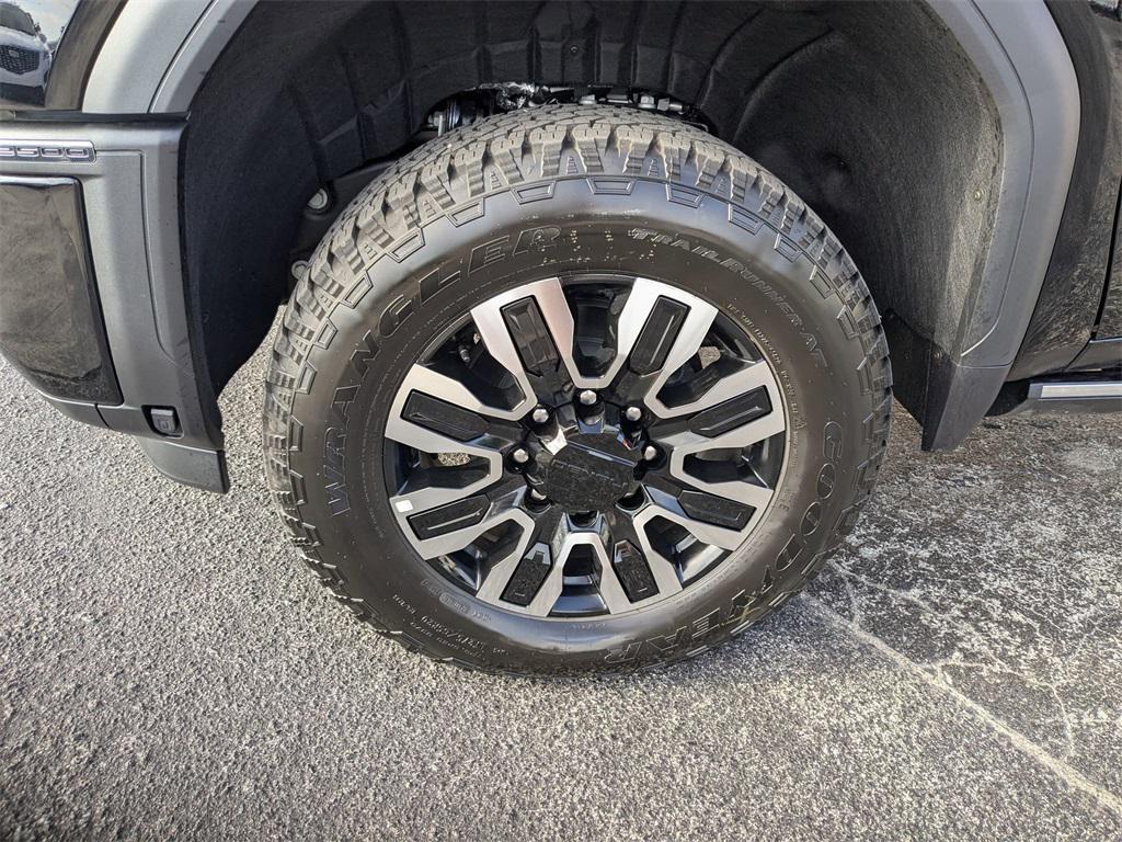 new 2025 GMC Sierra 2500 car, priced at $91,535