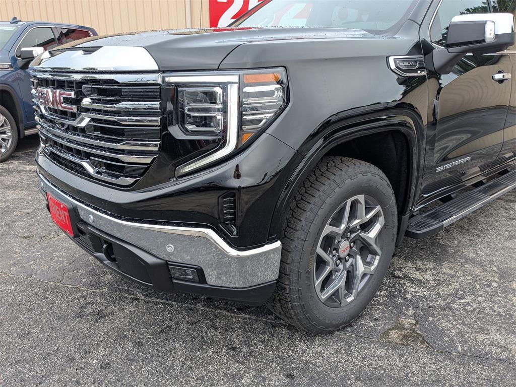 new 2025 GMC Sierra 1500 car, priced at $58,440