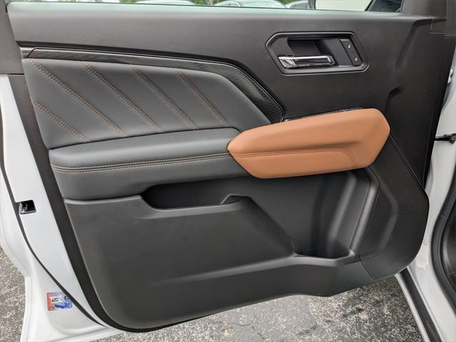 new 2025 GMC Canyon car, priced at $47,395