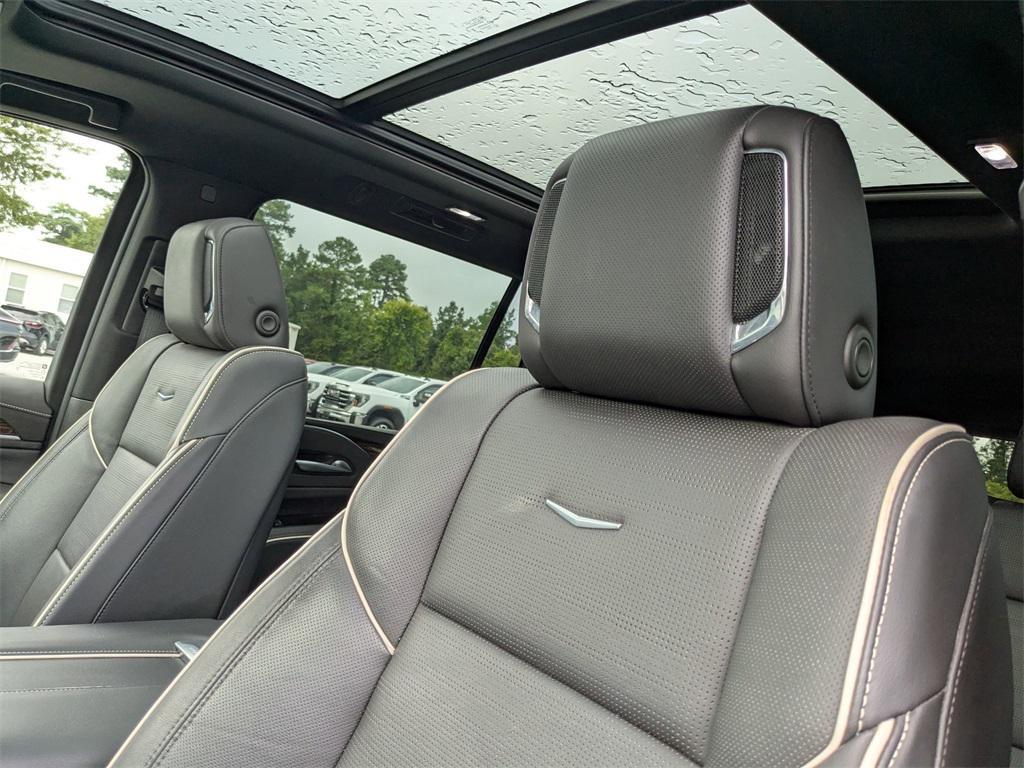 used 2023 Cadillac Escalade ESV car, priced at $62,880