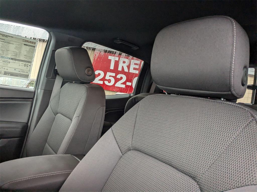 new 2025 GMC Canyon car, priced at $36,970