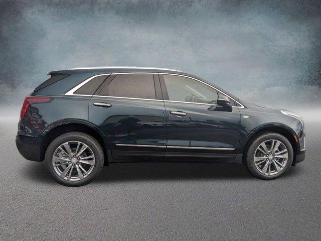 new 2025 Cadillac XT5 car, priced at $57,390