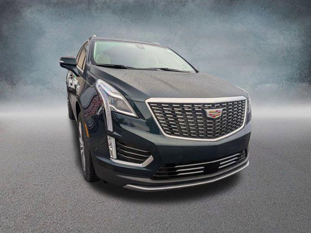 new 2025 Cadillac XT5 car, priced at $57,390