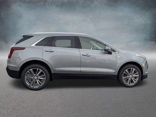 new 2025 Cadillac XT5 car, priced at $52,005