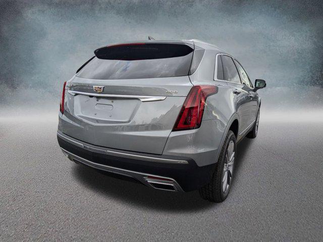 new 2025 Cadillac XT5 car, priced at $52,005