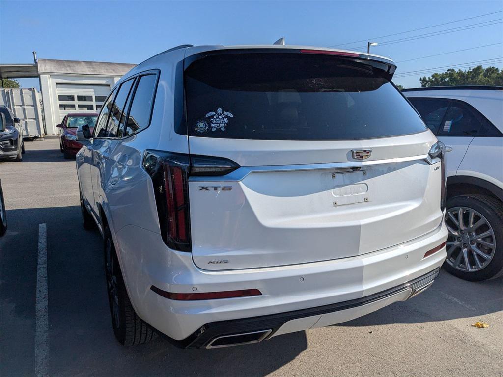 used 2021 Cadillac XT6 car, priced at $35,995