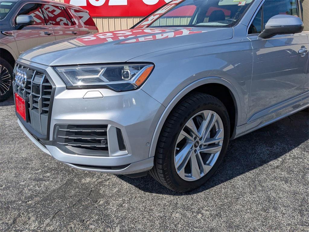 used 2022 Audi Q7 car, priced at $33,998