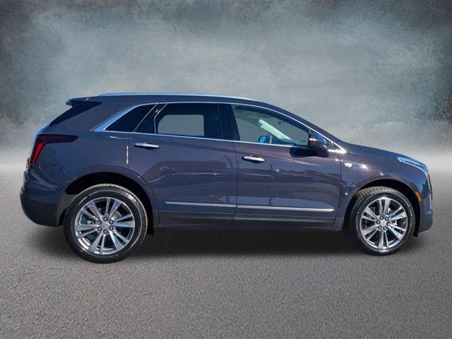 new 2025 Cadillac XT5 car, priced at $52,630